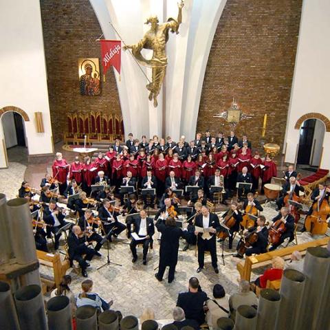 Bielska Orkiestra Festiwalowa i Młodzieżowy Chór Resonans Con Tutti